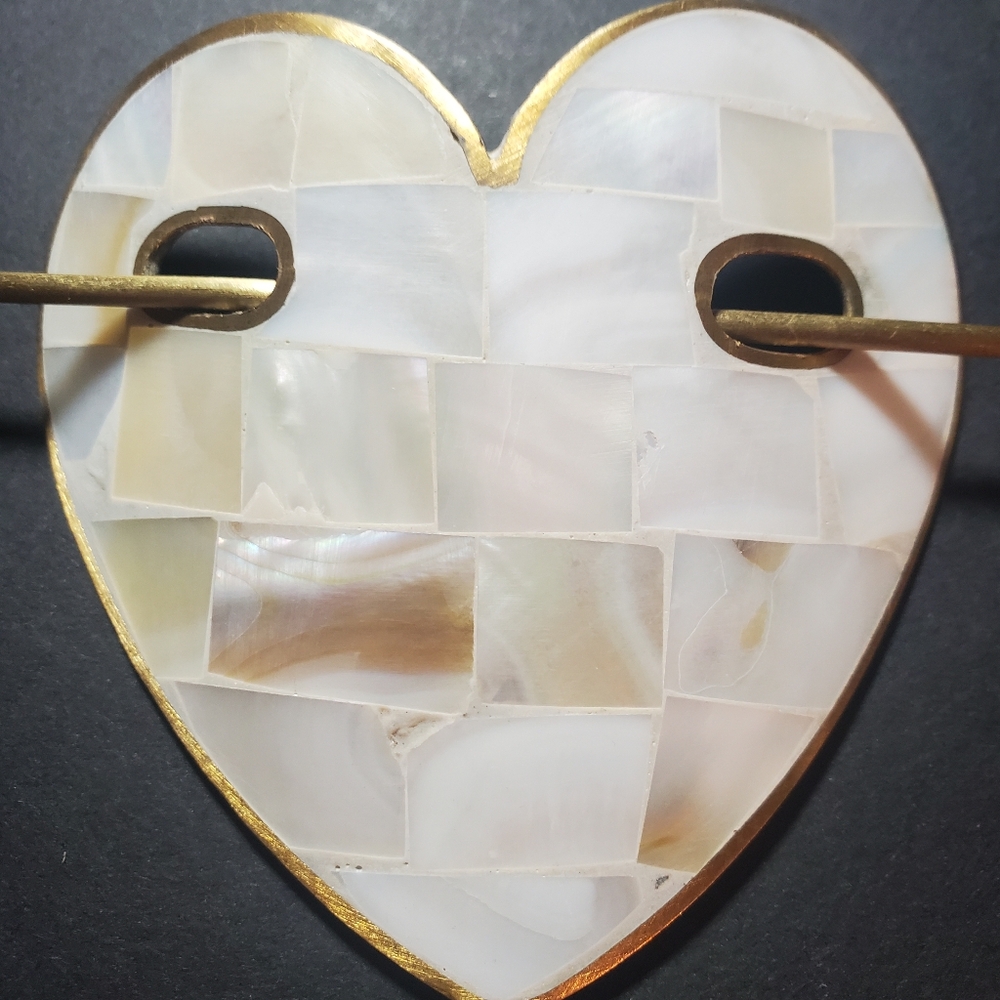 Mother-of-Pearl Shell Handmade Chitra Heart Hair Slide Brass Stick Accessory NWT - Picture 3 of 12